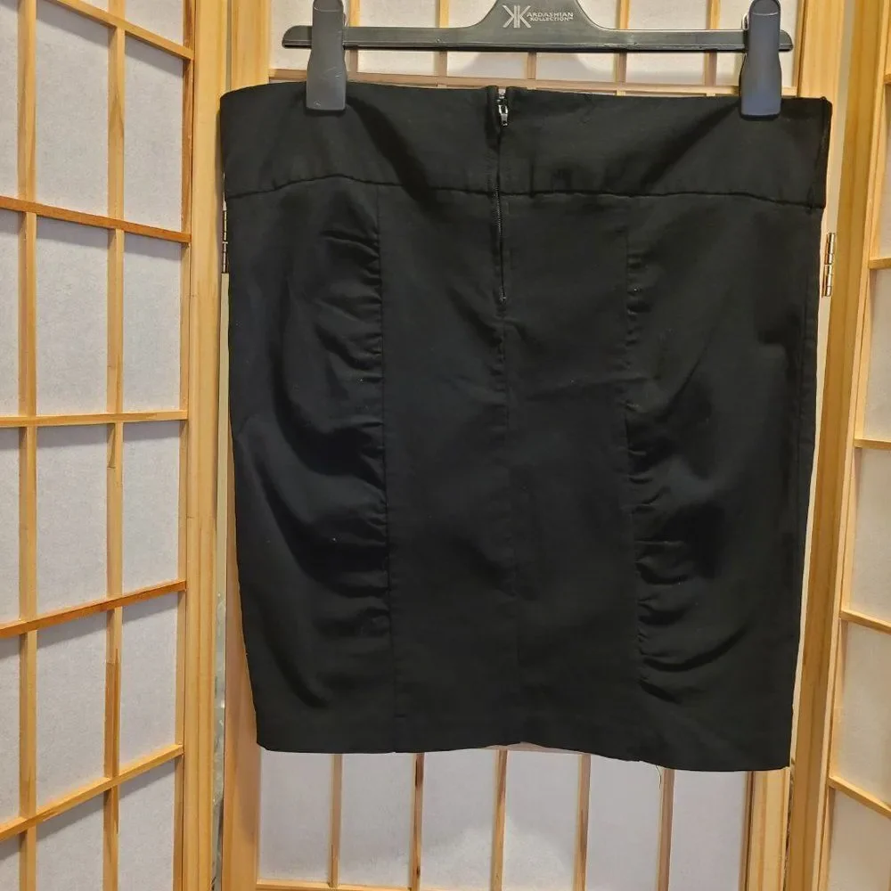 Stoosh Womens/Juniors Black Ruched Seams Stretch Straight Skirt Sz 13